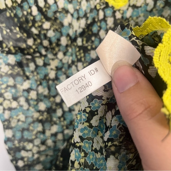 Vintage Express Design Studios Y2K 100% silk green lace floral tank size small - Picture 5 of 7